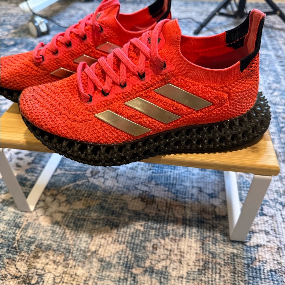 Adidas 4DFWD Turbo core Black solar red Running shoes women’s size 5.5 4D